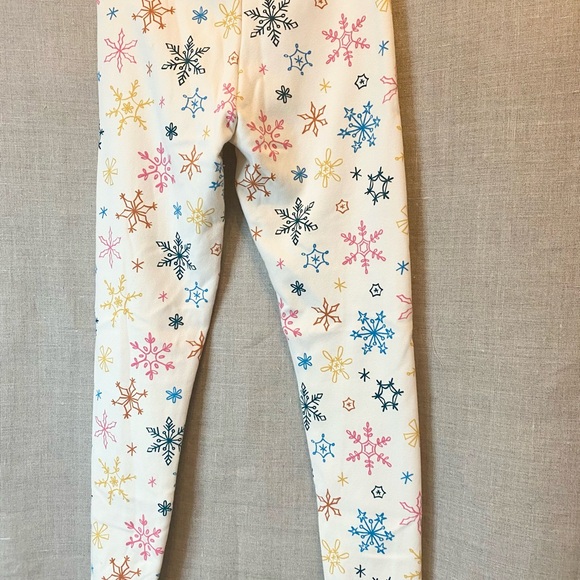 Cat & Jack Multicolor Cozy Snowflake Leggings - Picture 3 of 5